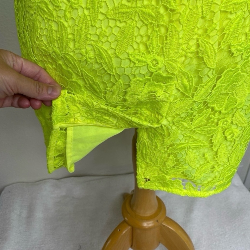 J. Crew Collection Neon Yellow Crochet Sleeveless Sheath Dress Size 4 Classic - Picture 9 of 16